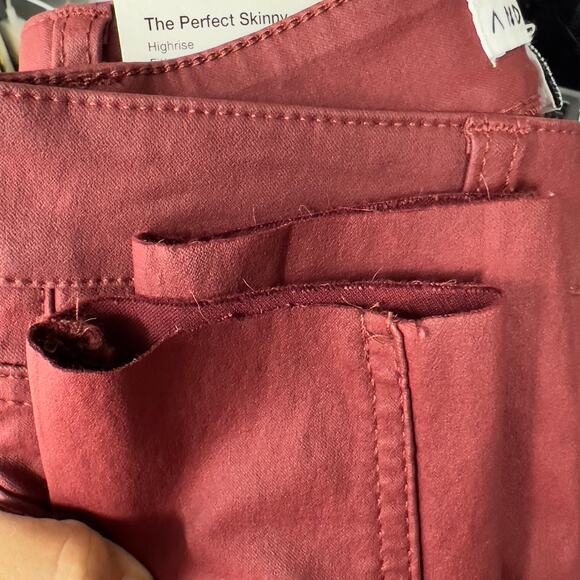And Now This Red Burgundy Coated Skinny Glossy High Rise Jeans Size 24" New - Picture 7 of 8